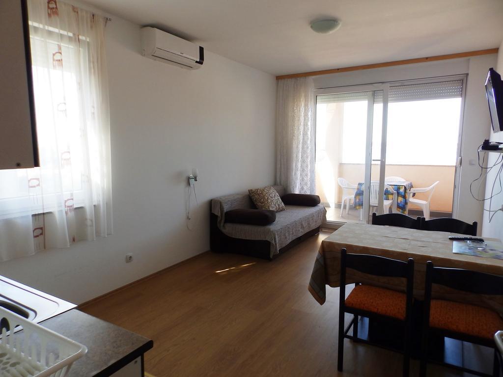 Apartment Sea View Saric Драге Екстер'єр фото